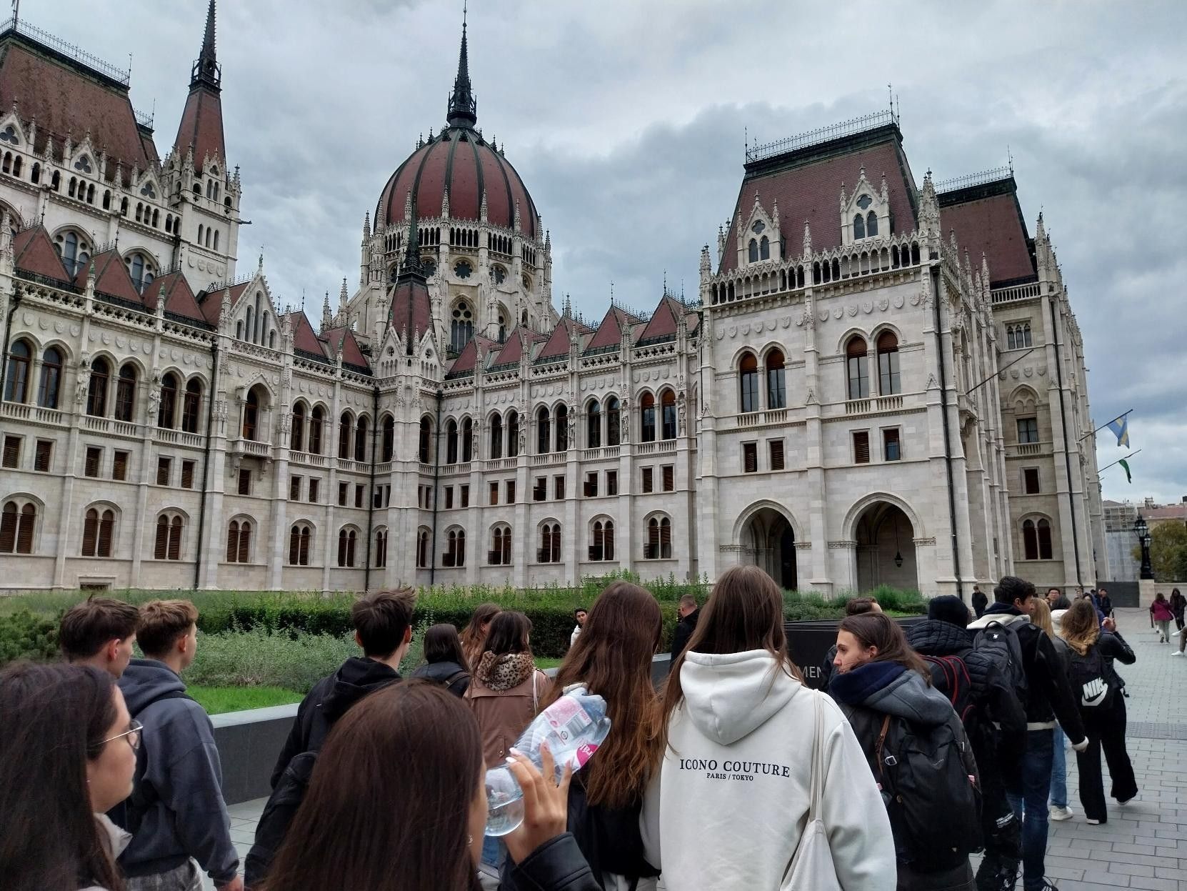 TÖRTÉNELMI IDŐUTAZÁS