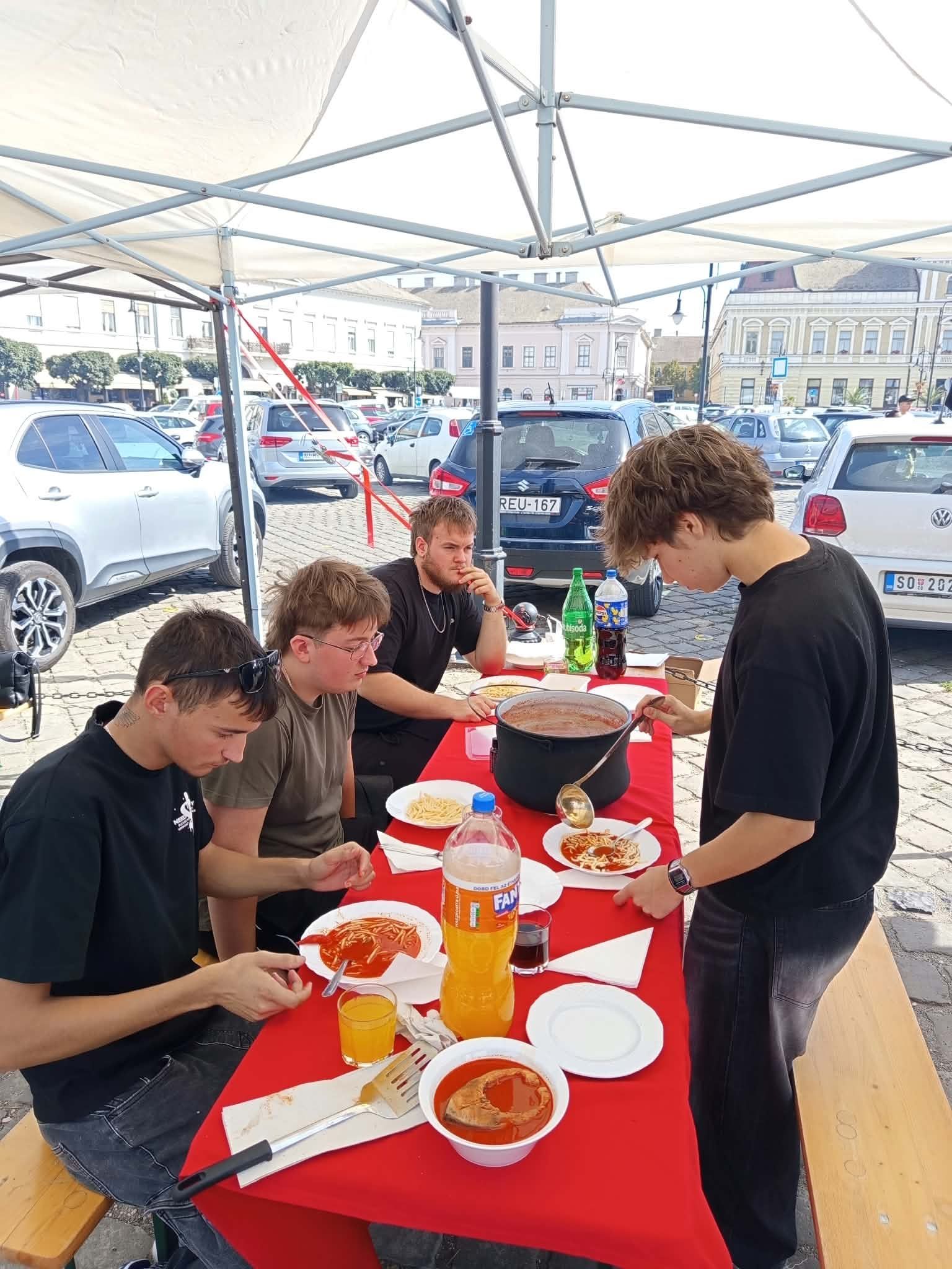 halászlé