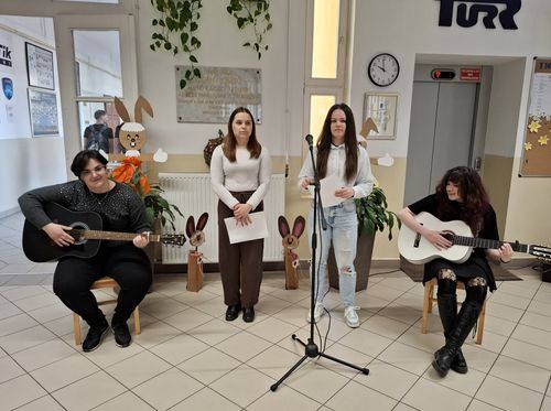 MAGYAR KÖLTÉSZET NAPJA 